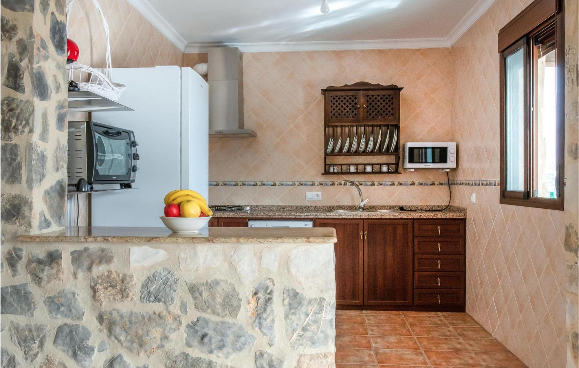 Gorgeous Home In Algodonales With Kitchen 外观 照片