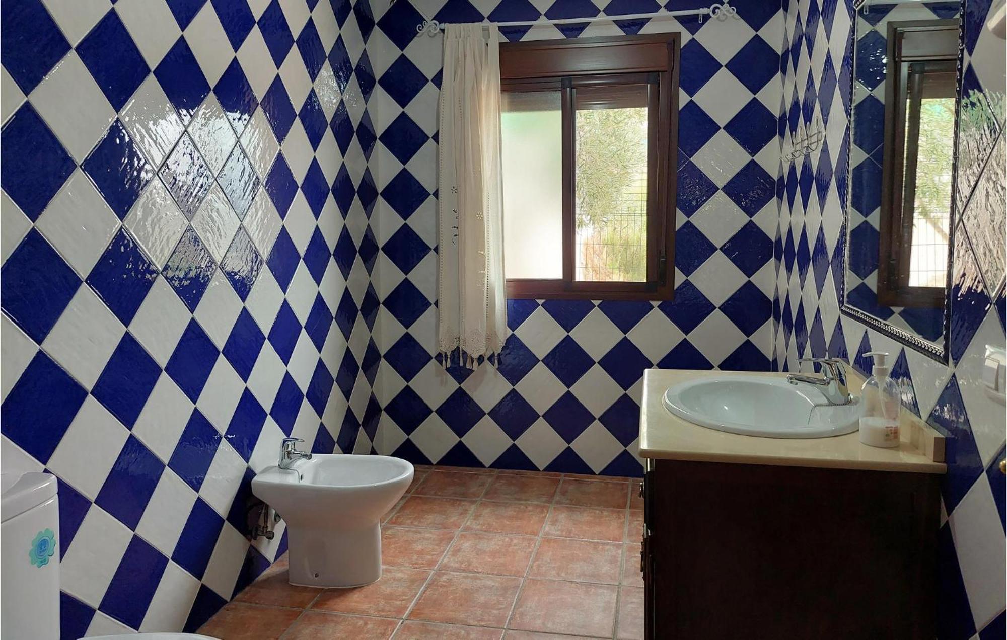 Gorgeous Home In Algodonales With Kitchen 外观 照片